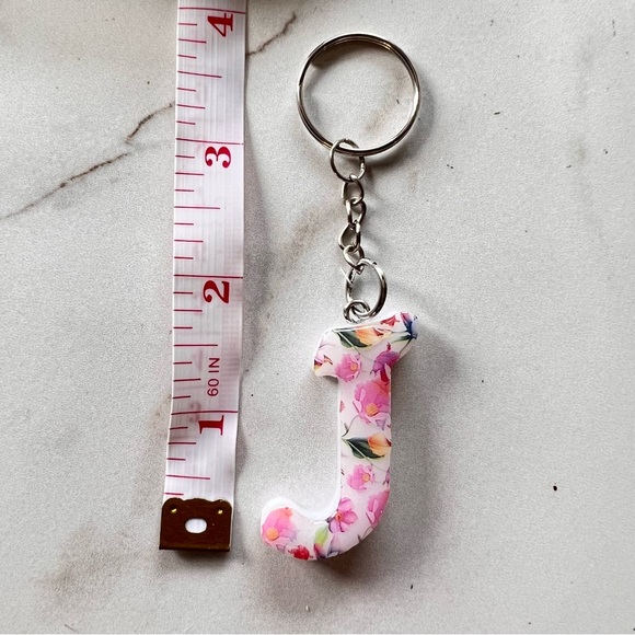 Handmade Initial Keychain | Letter J - Picture 4 of 4